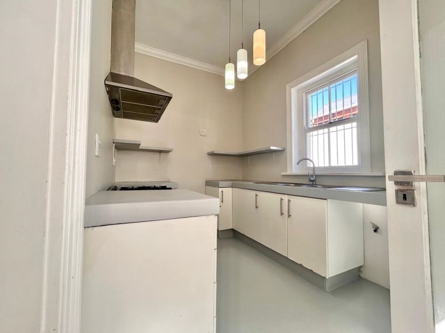 To Let 2 Bedroom Property for Rent in Wynberg Western Cape